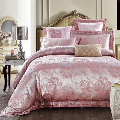 4-Piece Set Of European-Style Luxury Light Luxury Bedding - Image 16