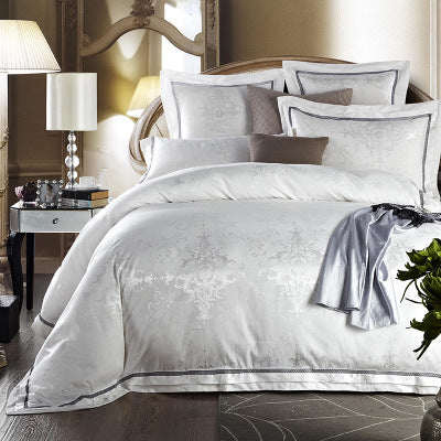 4-Piece Set Of European-Style Luxury Light Luxury Bedding - Image 14